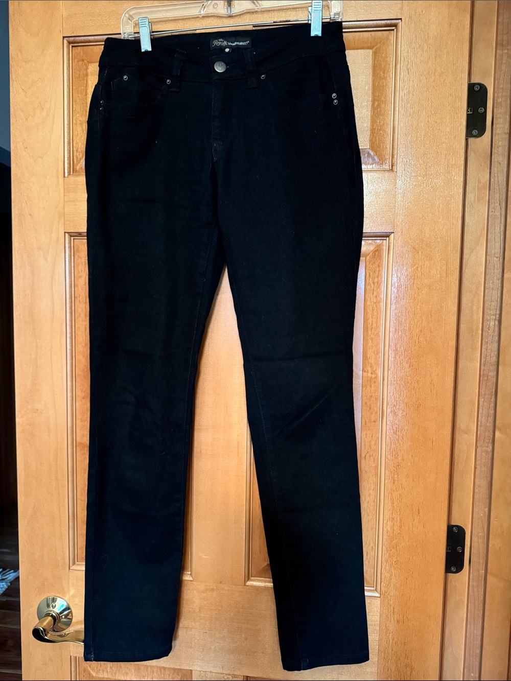 NWOT Royalty For Me Black Women’s Skinny Jeans - Sz 6